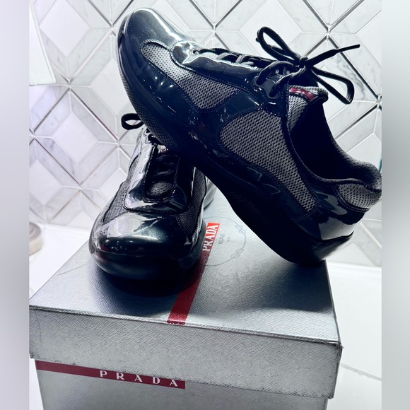 Men’s Prada Emerlad Green leather trainers - Picture 4 of 7